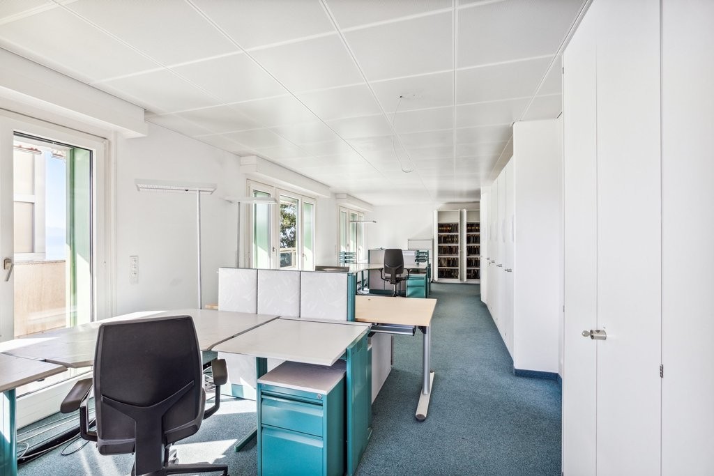 318m² Büro, Foto 6 von 10