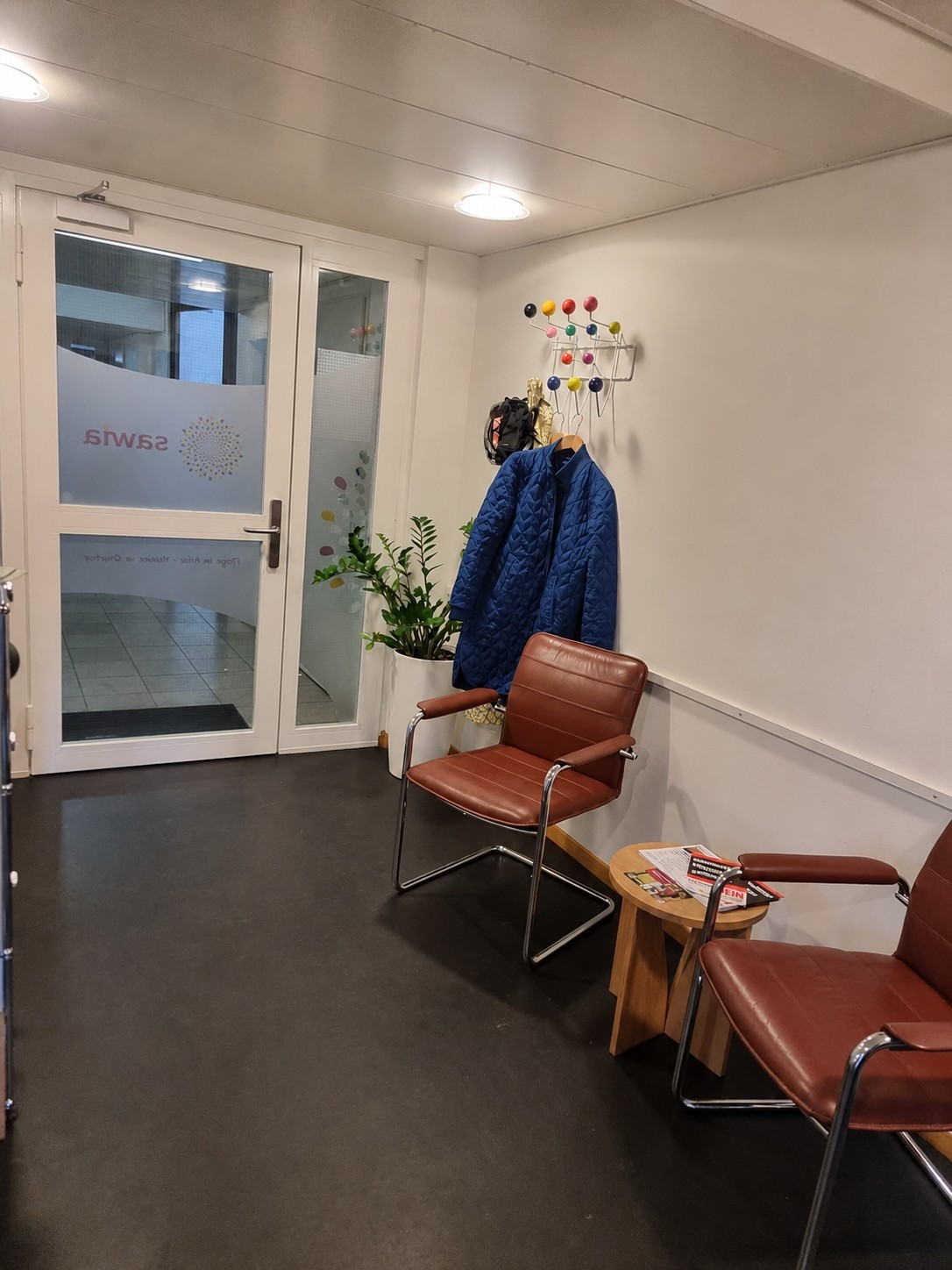 165m² office