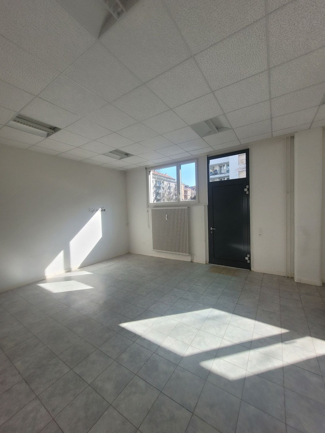 88m² shop, Foto 3 von 4