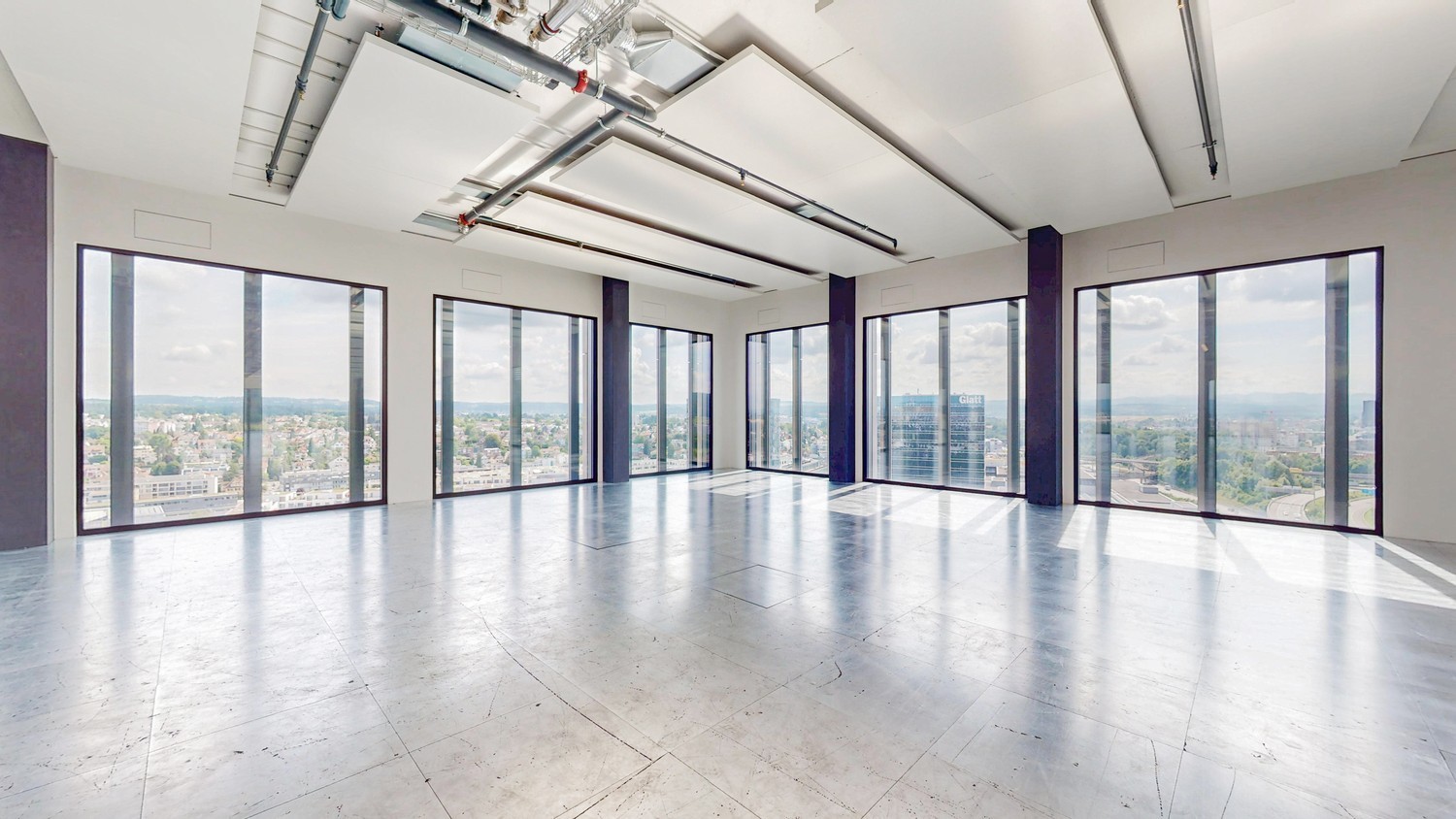 1456m² office