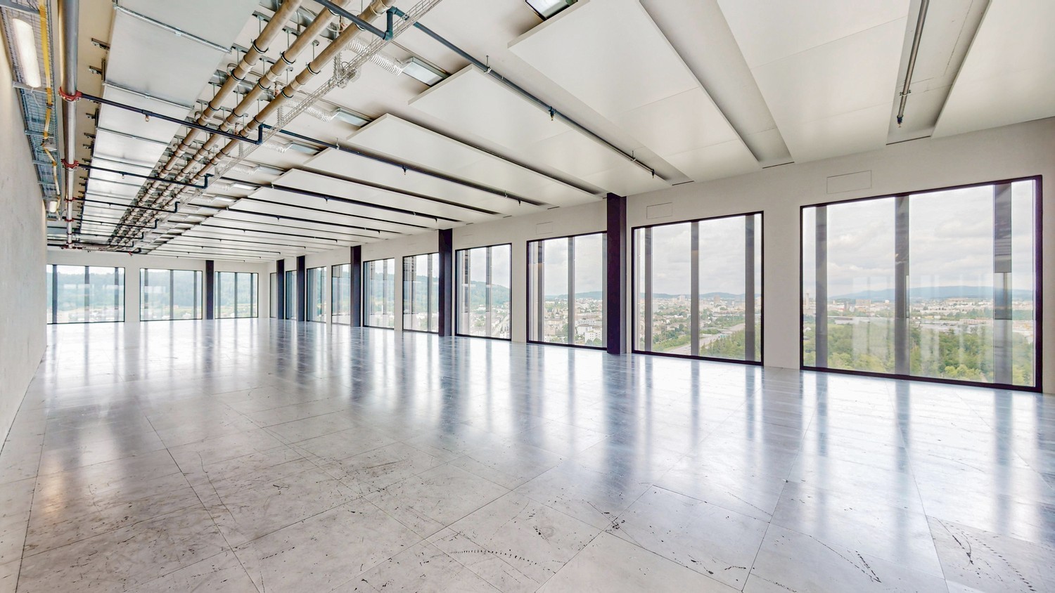 1456m² office