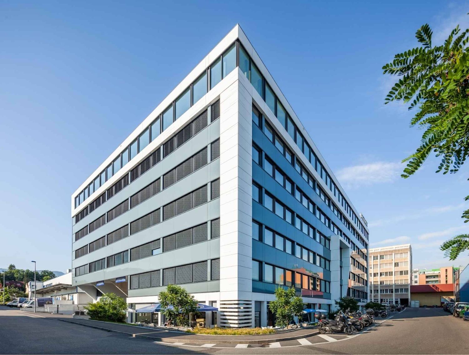 630m² Gewerbe, Foto 3 von 7