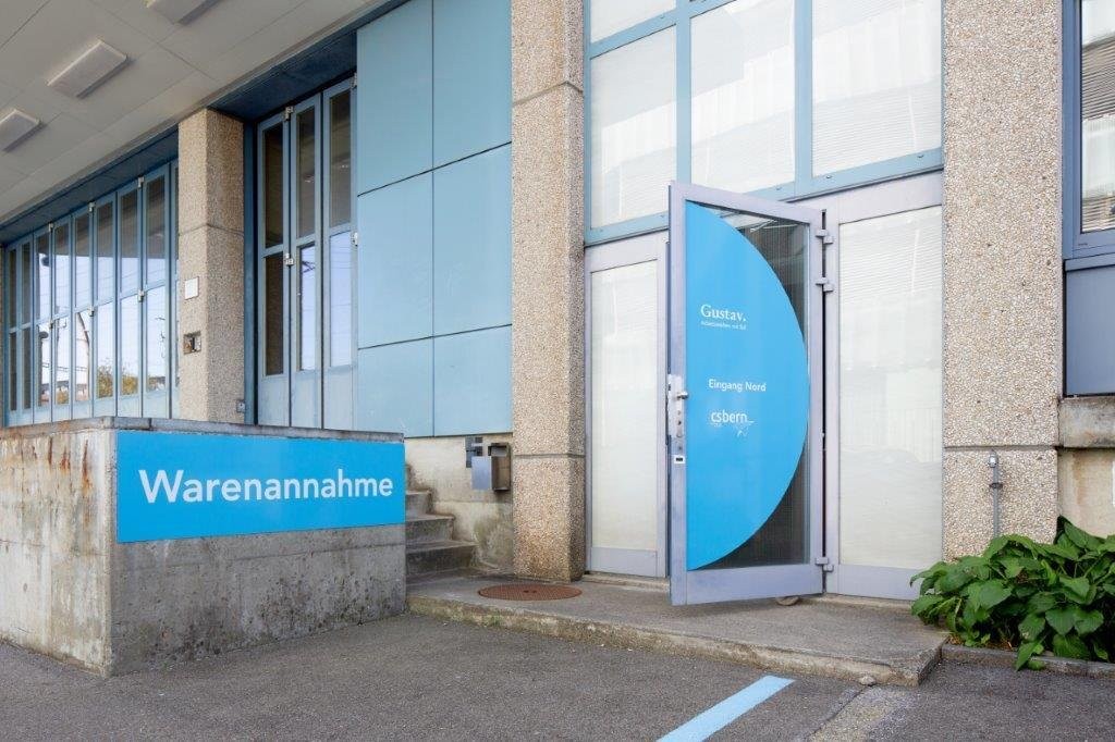 84m² office