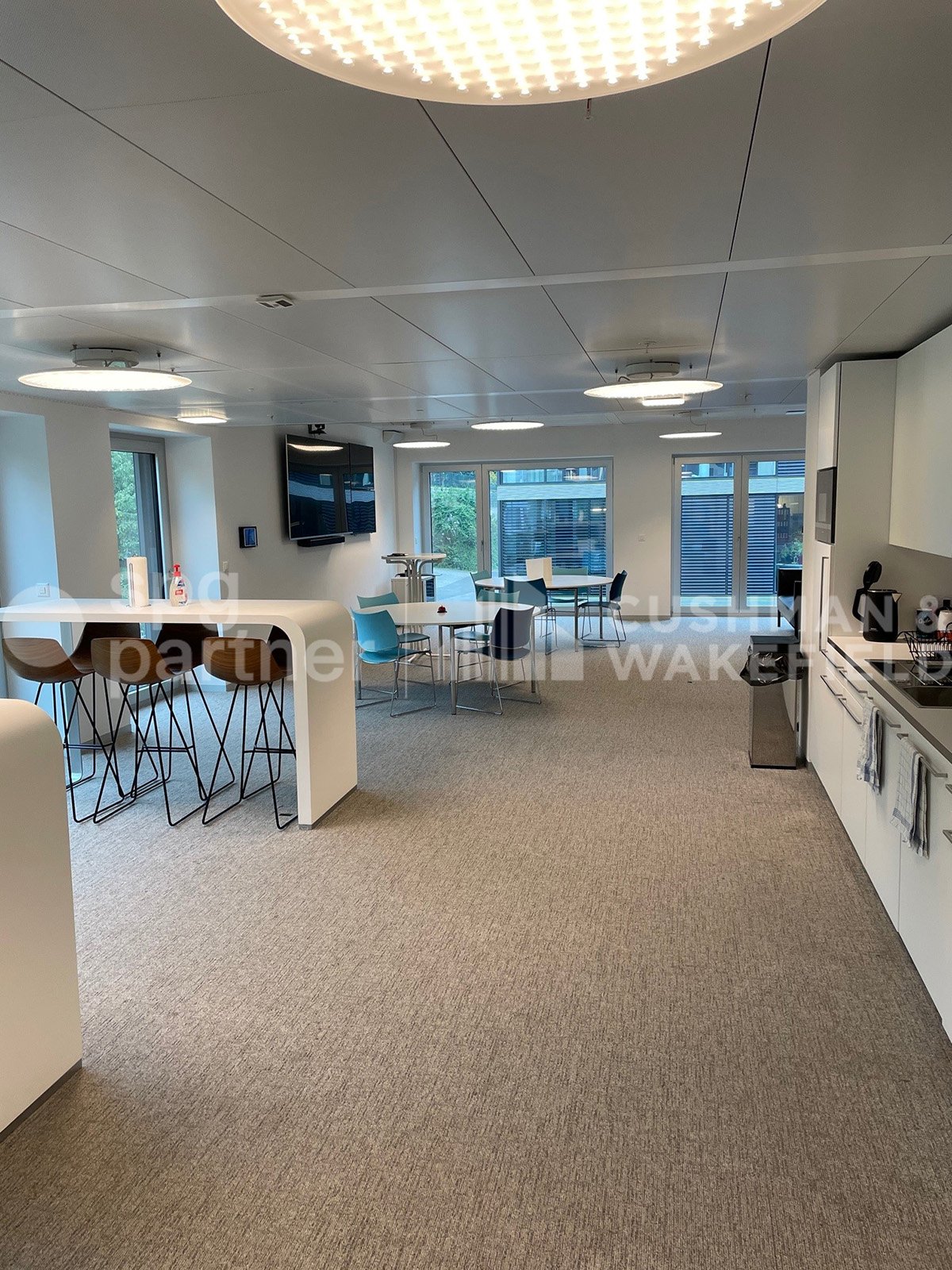 600m² Büro