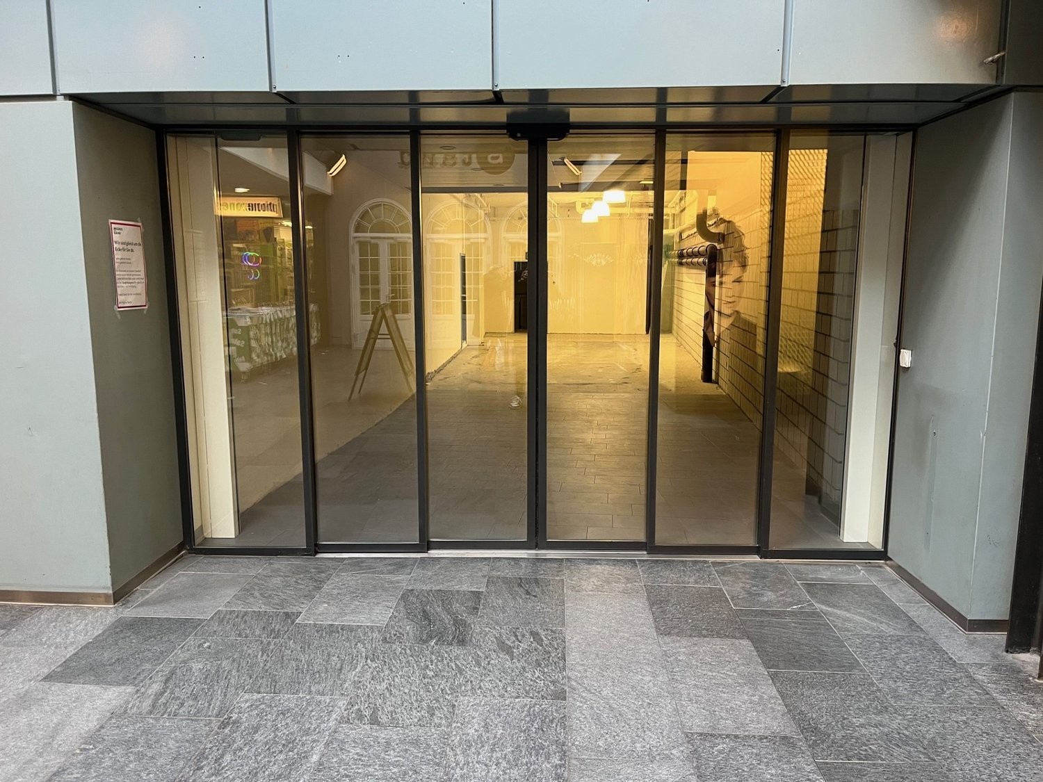 93m² commercial, Foto 2 von 6