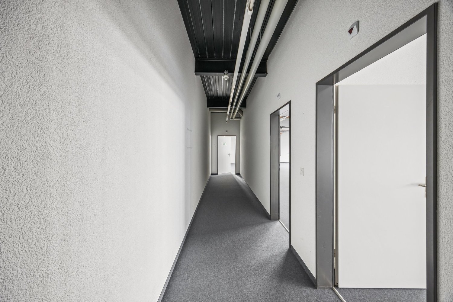 410m² commercial, Foto 10 von 10