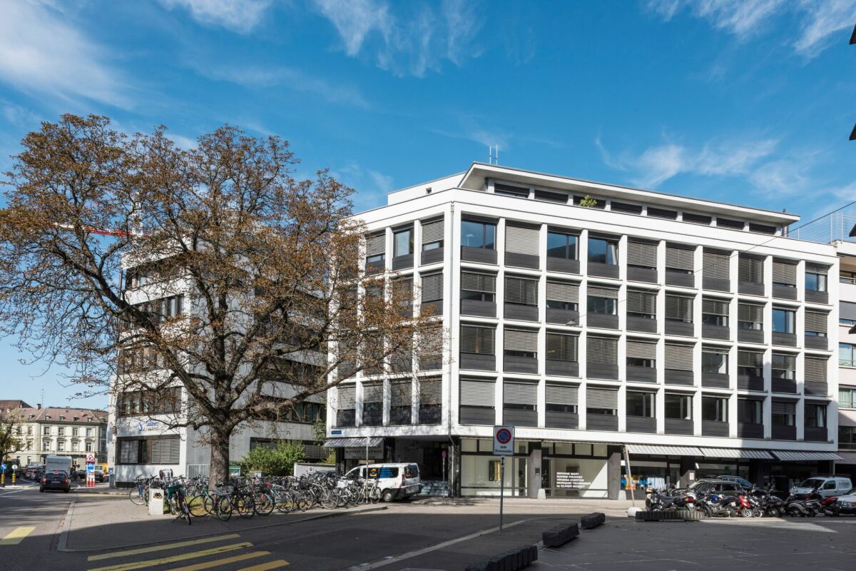 16m² office