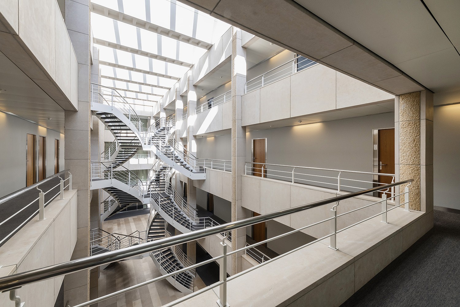 31m² office