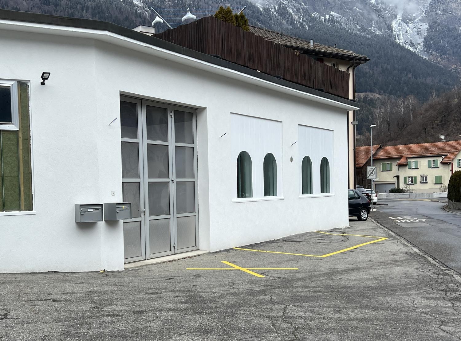 140m² commerciale, foto 3 di 7
