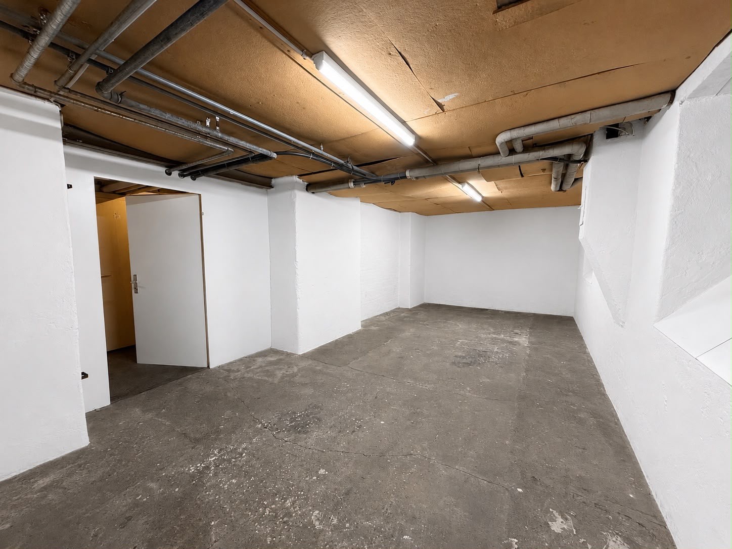 28m² Gewerbefläche, Foto 1 von 2