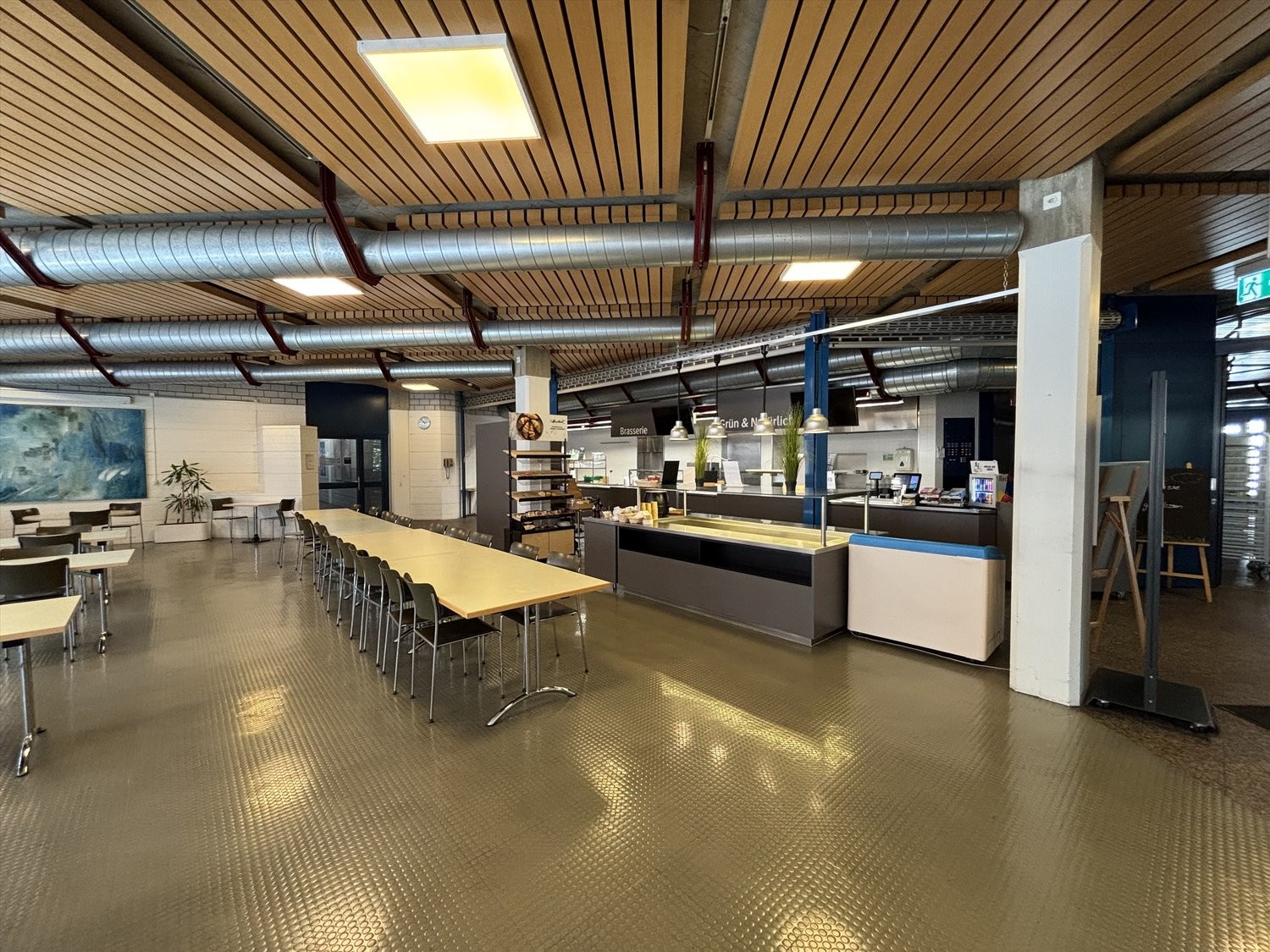 800m² restaurant