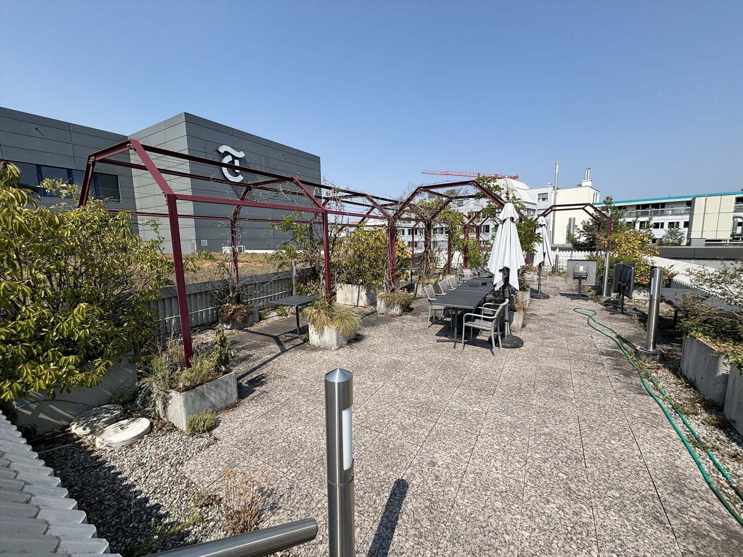 800m² restaurant