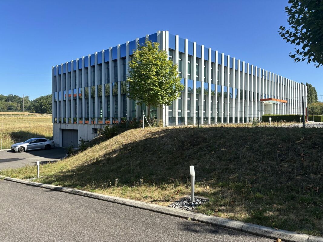 2600m² Büro, Foto 1 von 10