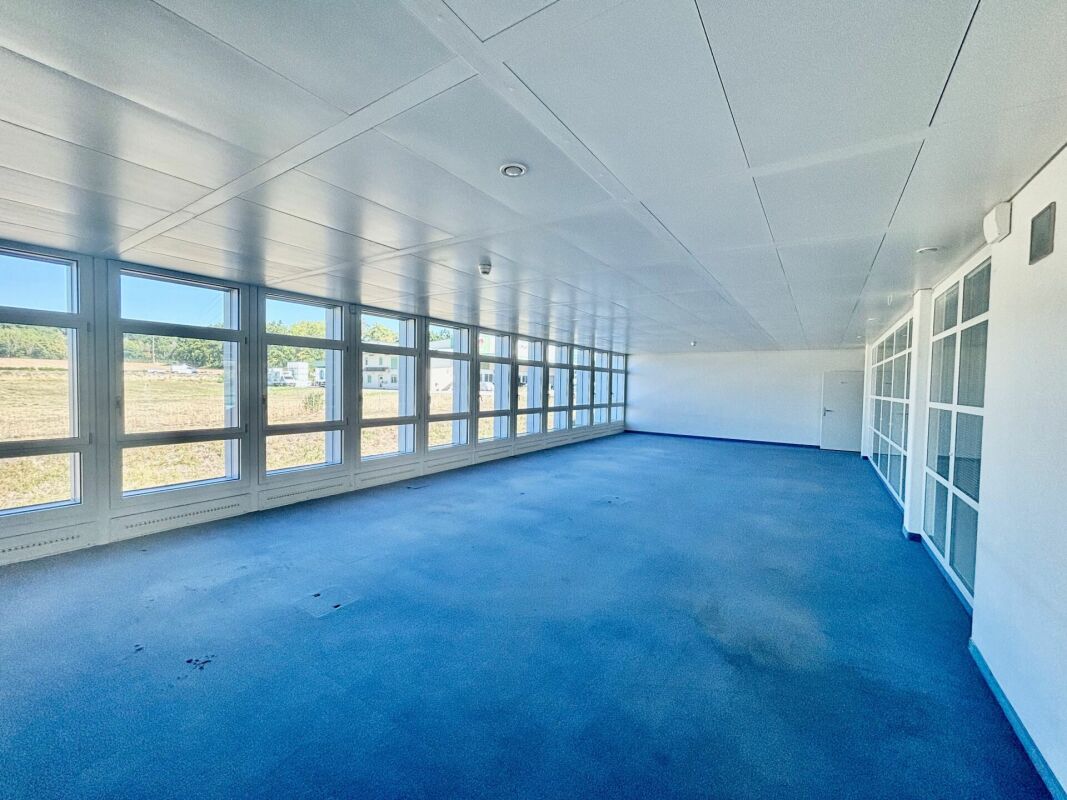 2600m² Büro, Foto 8 von 10