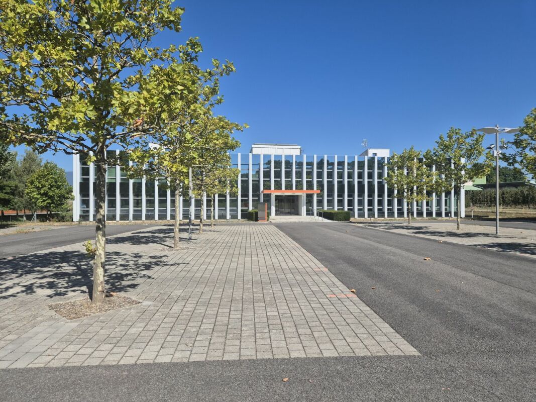 2600m² Büro, Foto 2 von 10