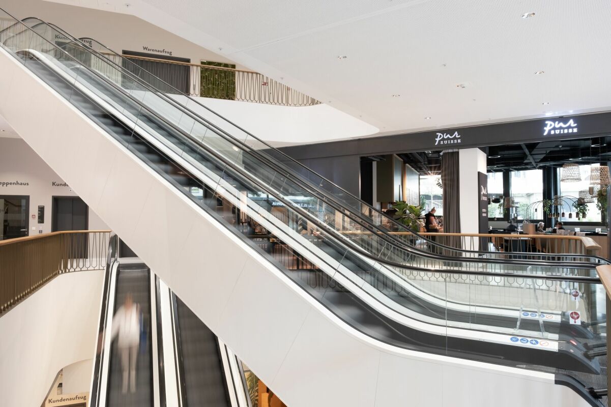 233m² office