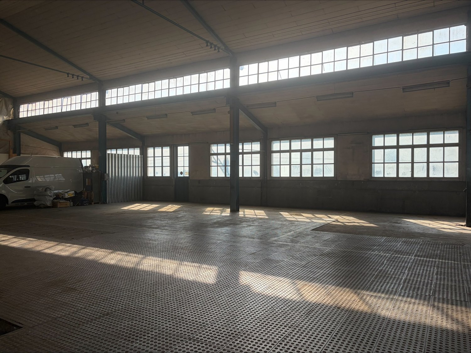 640m² Gewerbe, Foto 4 von 9