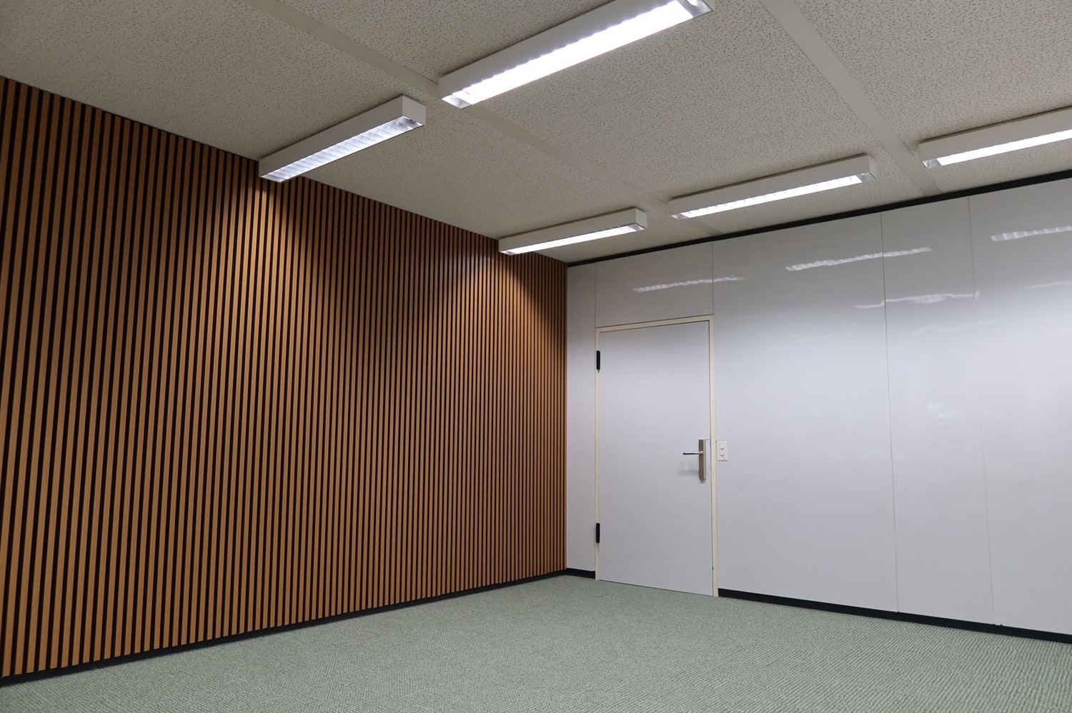 28m² office, Foto 1 von 6