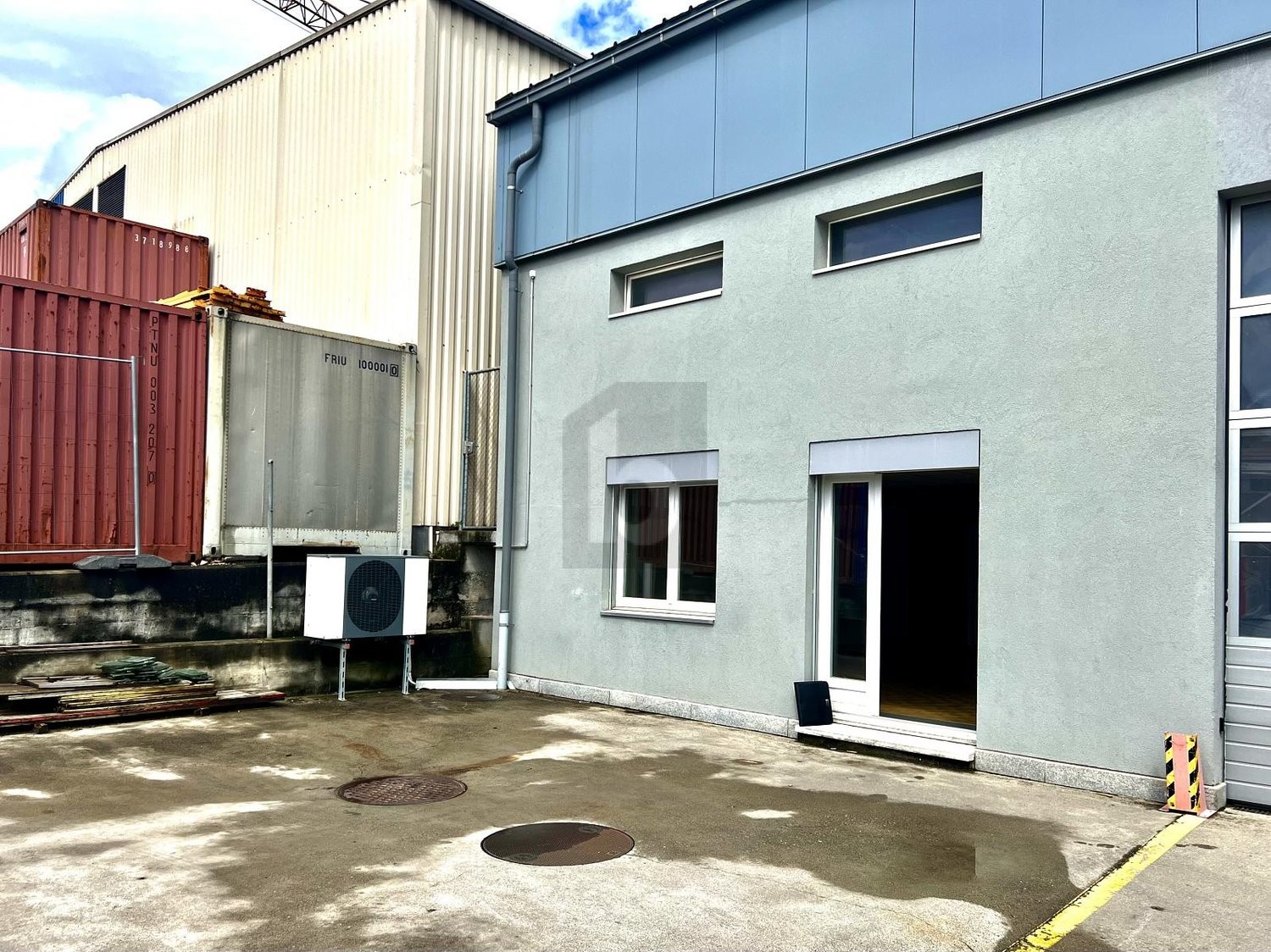 80m² Büro