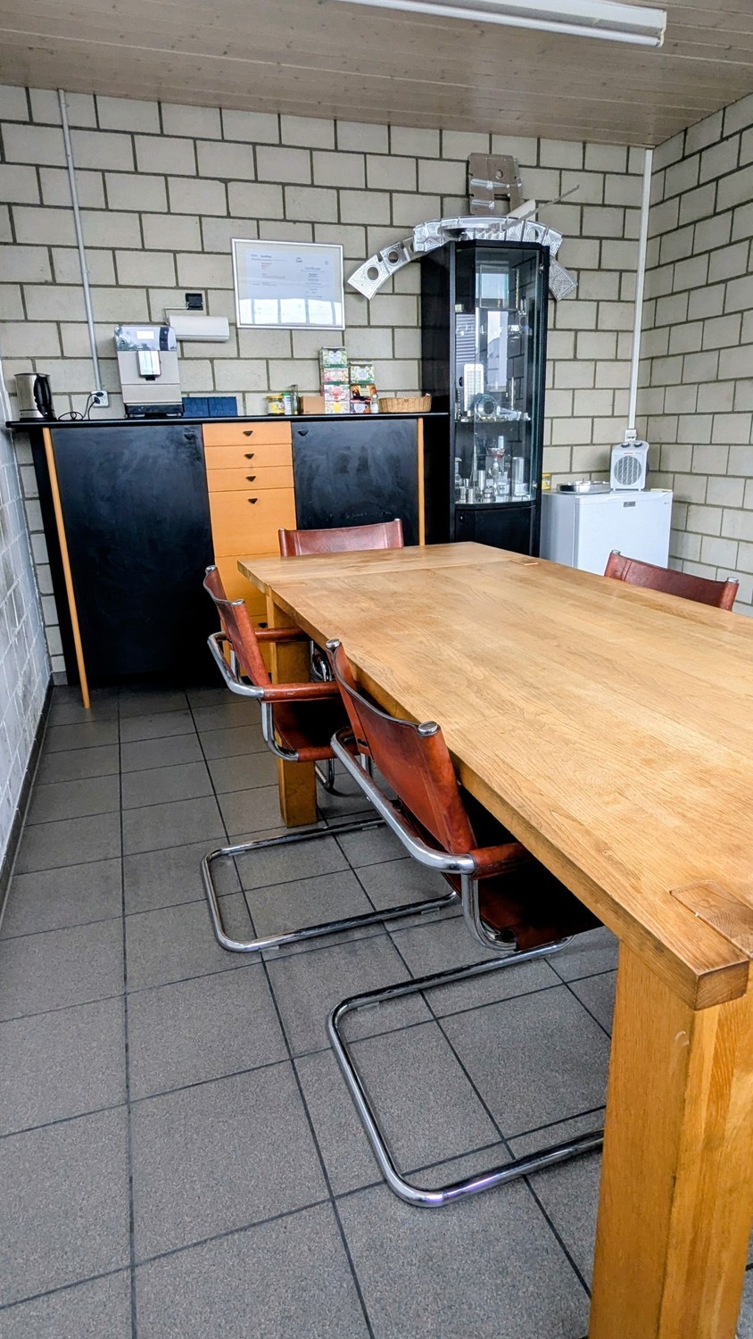673m² commercial