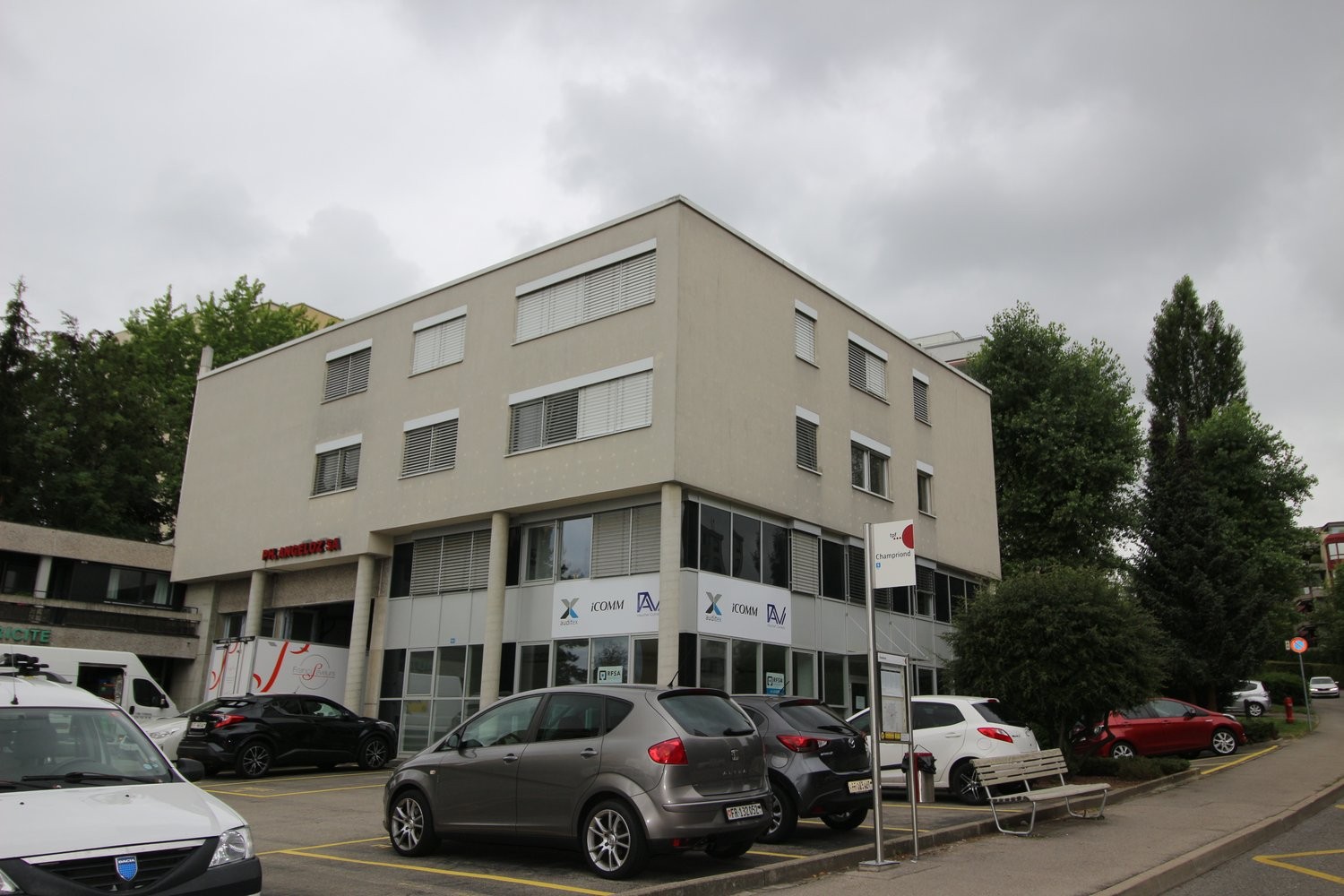 131m² Laden, Foto 4 von 4