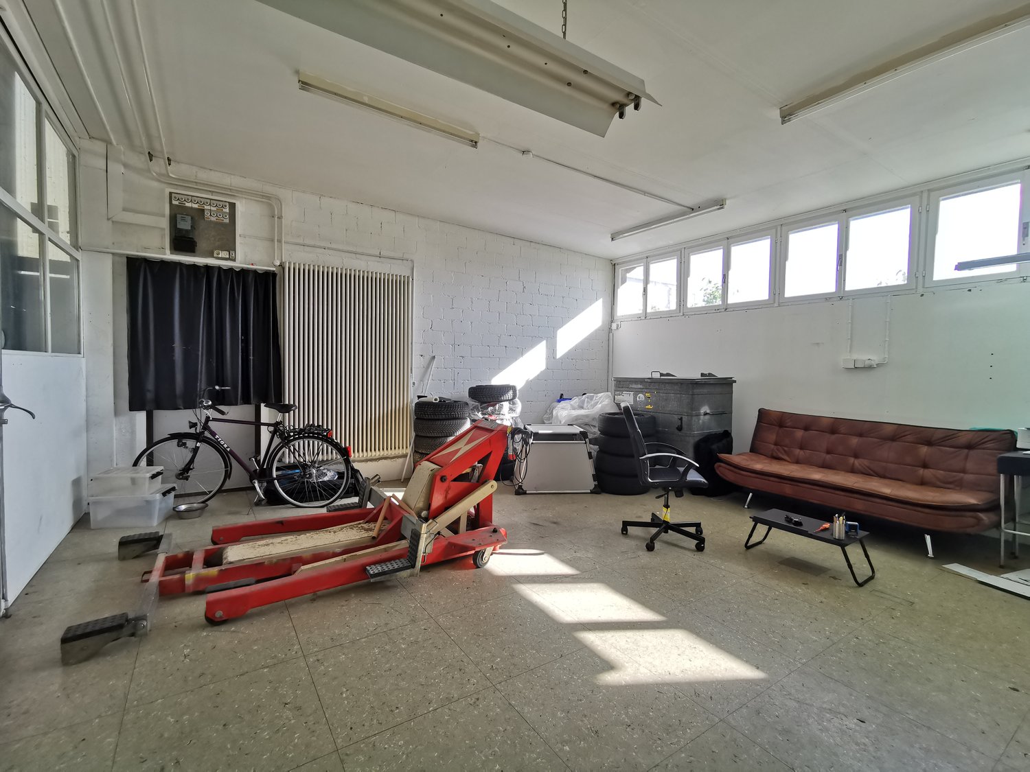 130m² commerciale