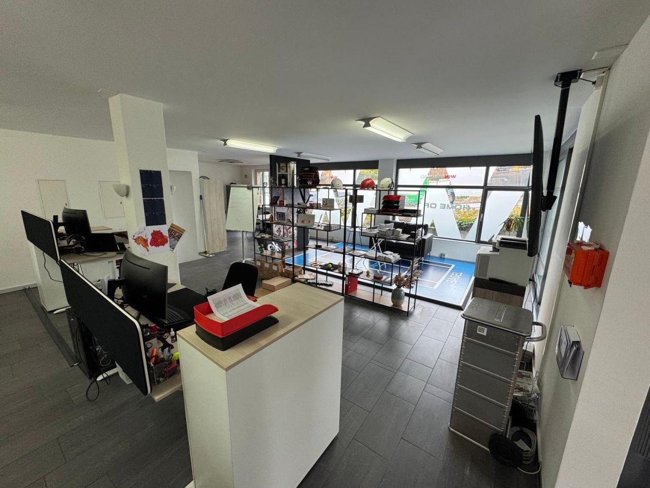 140m² commerciale