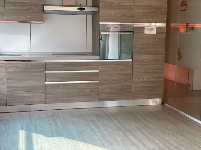 840m² Wohn- / Gewerbegebäude