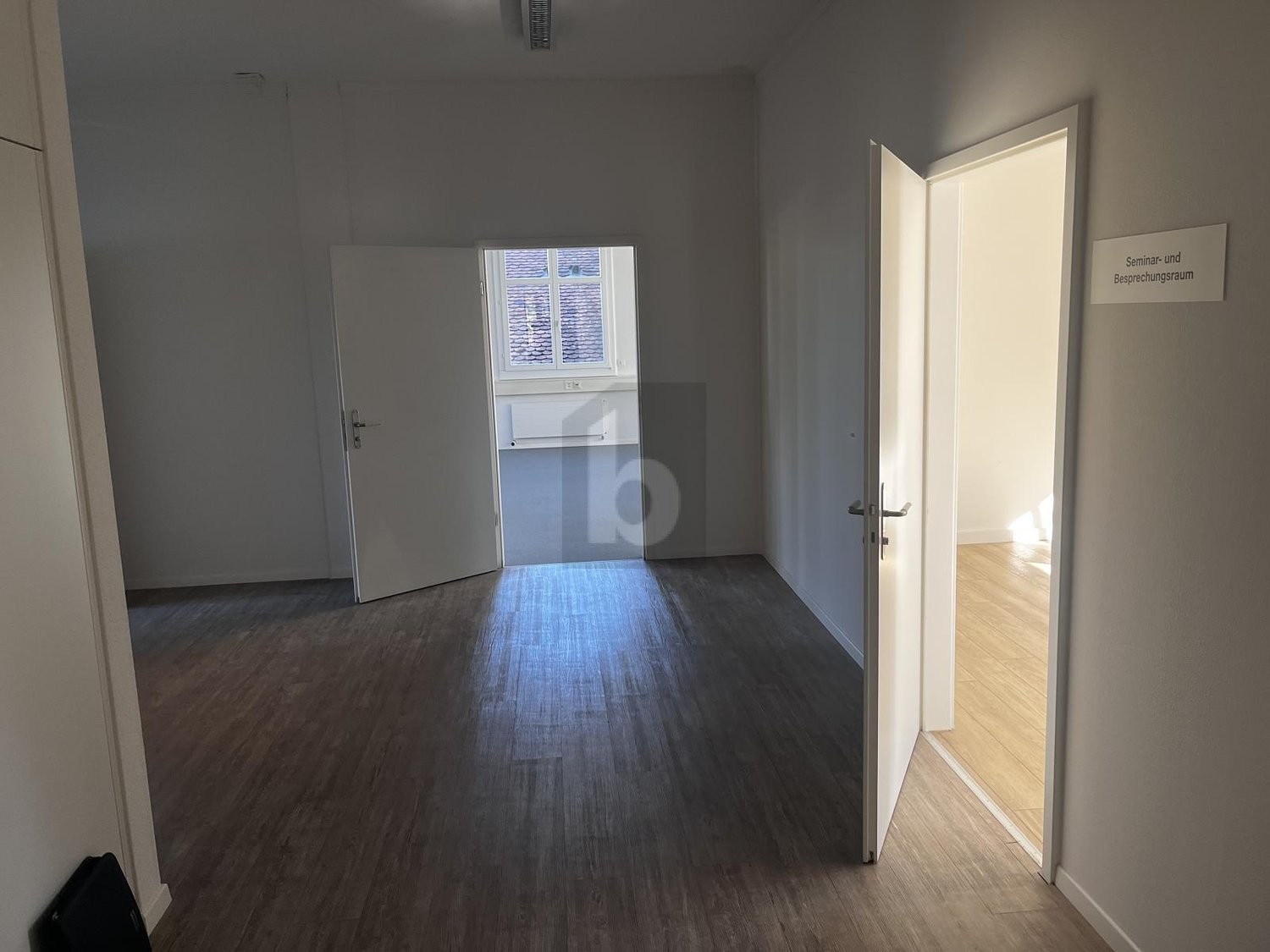 250m² office, Foto 3 von 4