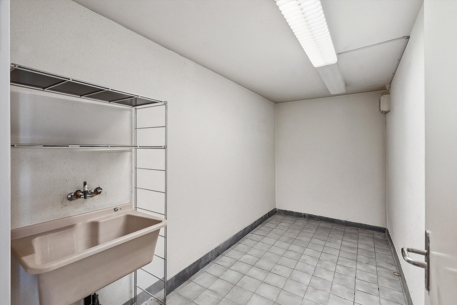 232m² commercial, Foto 6 von 10