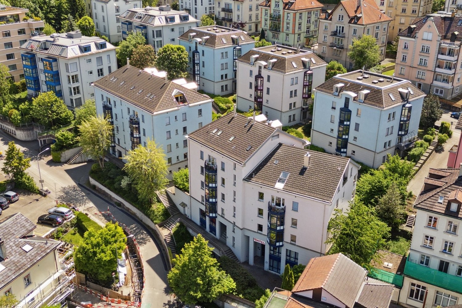 232m² commercial, Foto 1 von 10