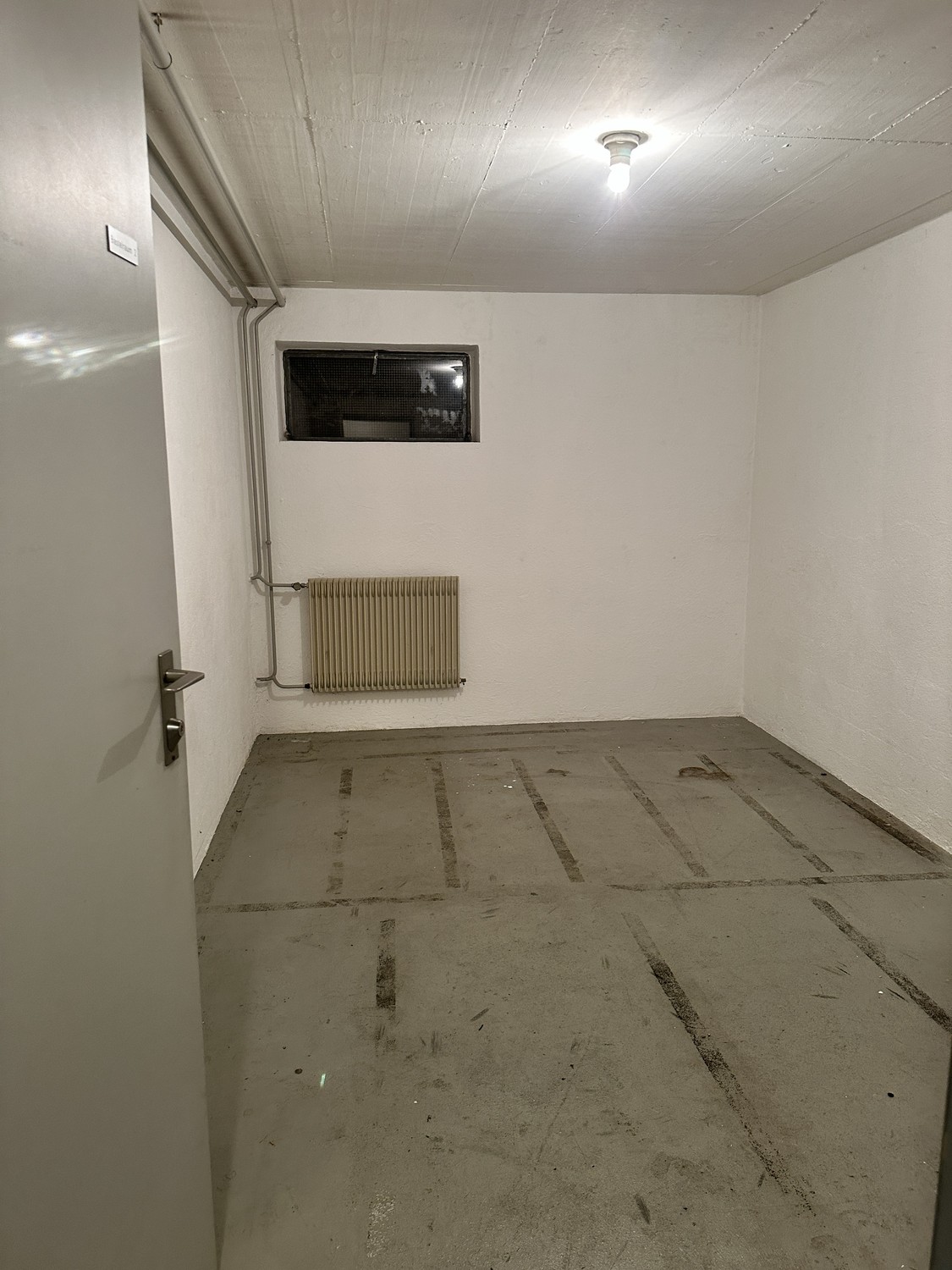 18m² commercial, Foto 1 von 2