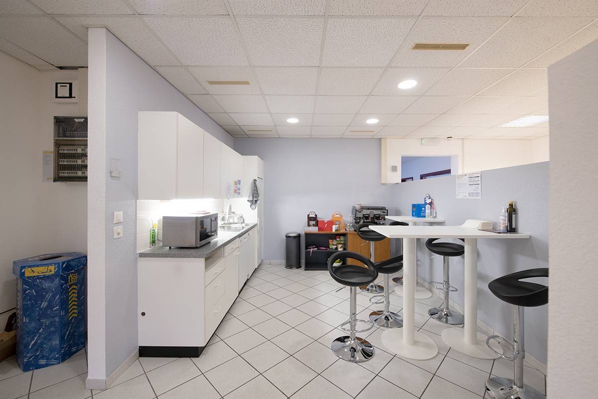 430m² Gewerbe, Foto 3 von 8