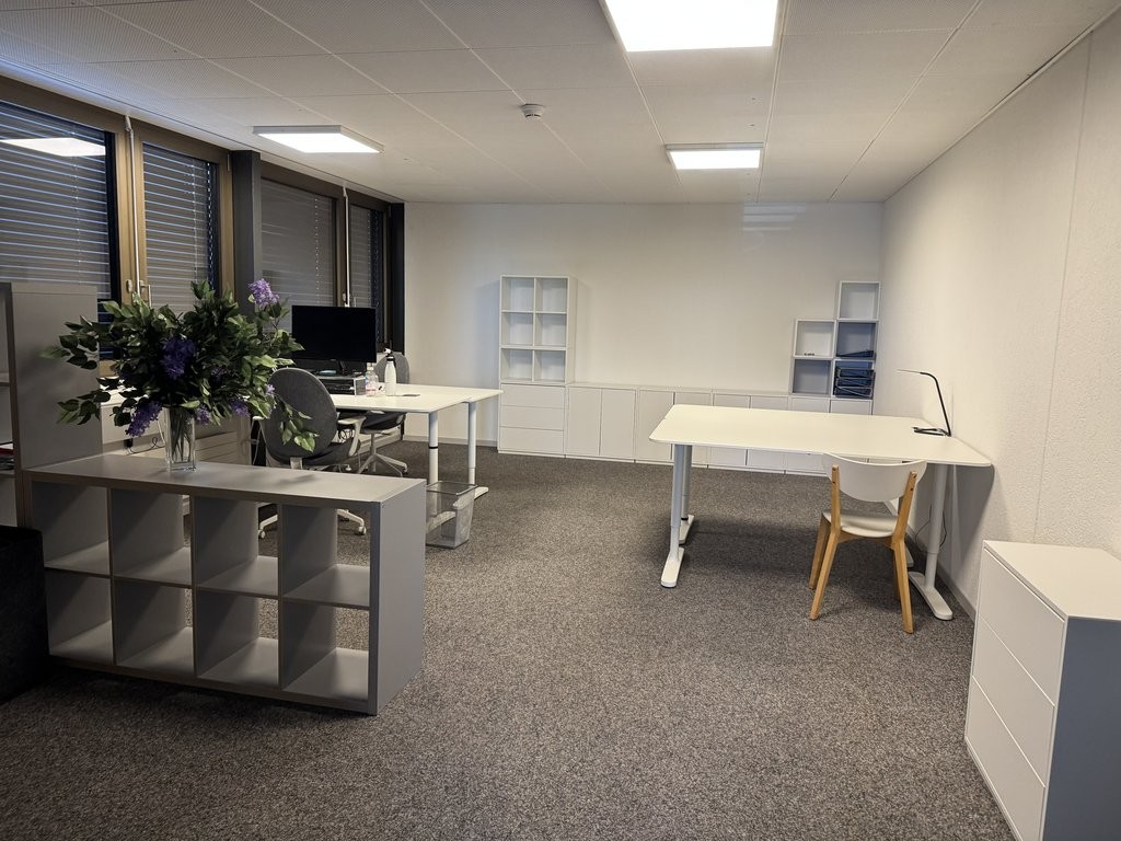 58m² commercial