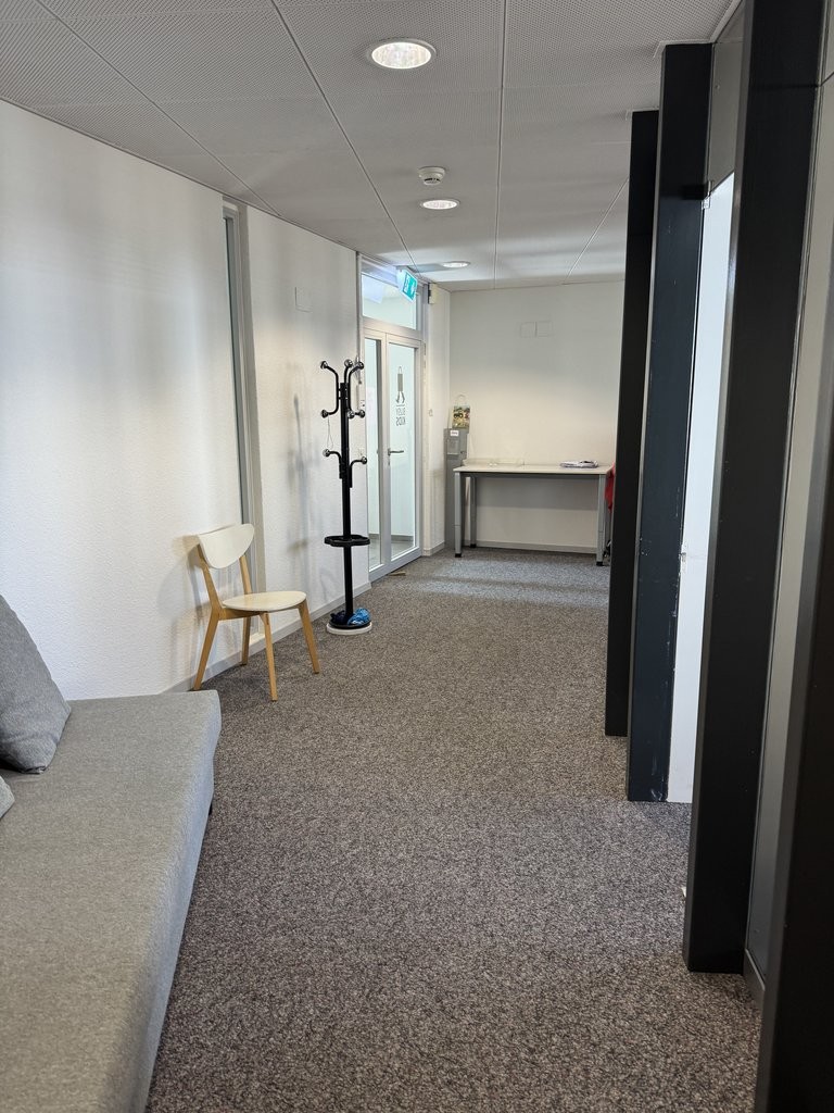 58m² commercial