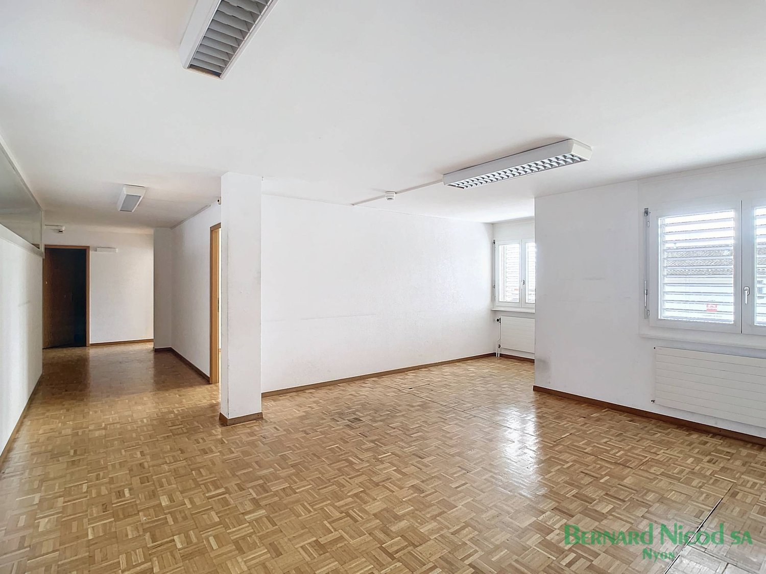 302m² Büro