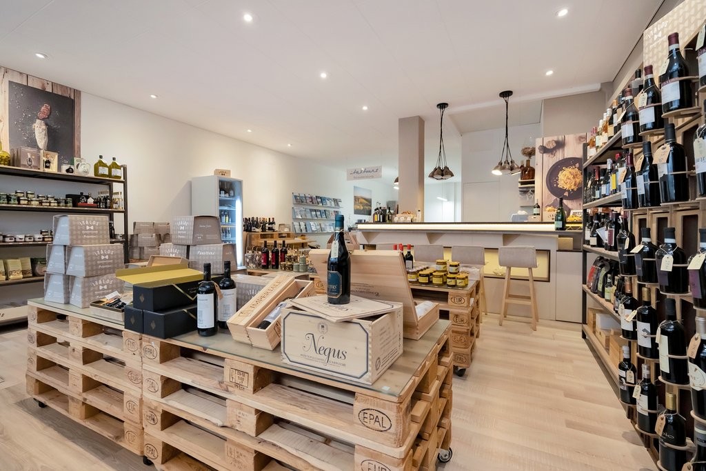125m² shop, Foto 4 von 10