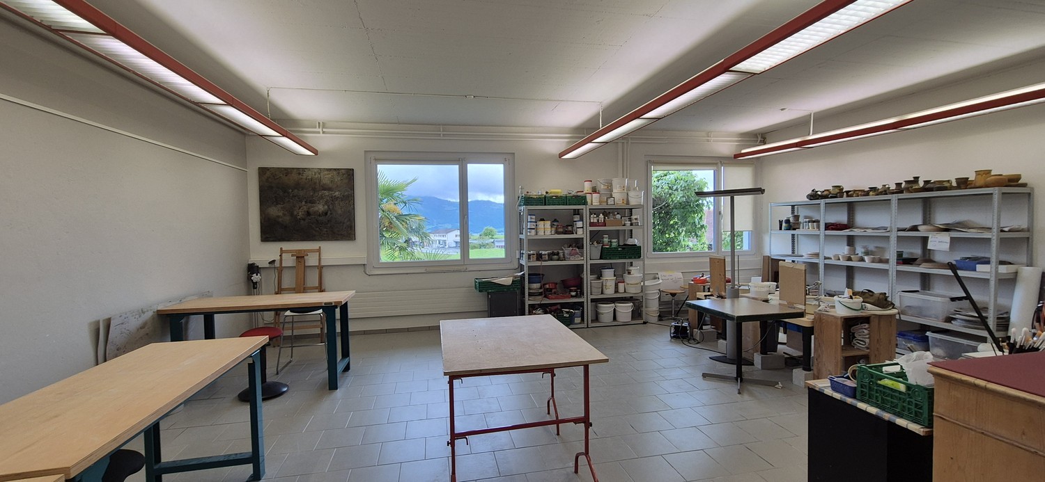 192m² commercial, Foto 1 von 10