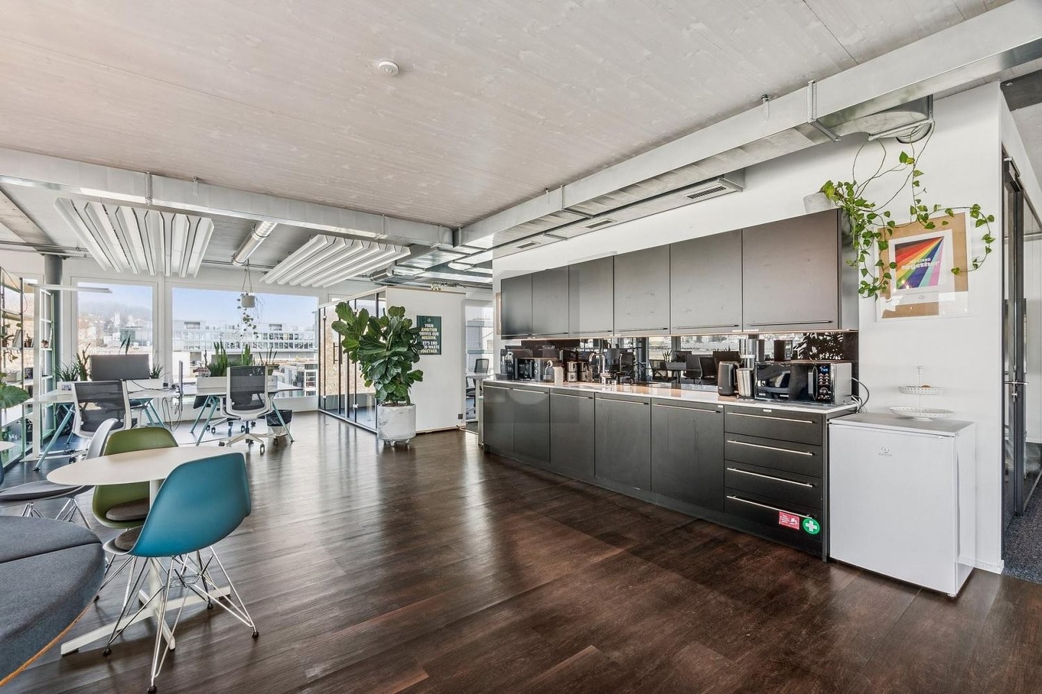 ufficio di 576m², foto 3 di 4