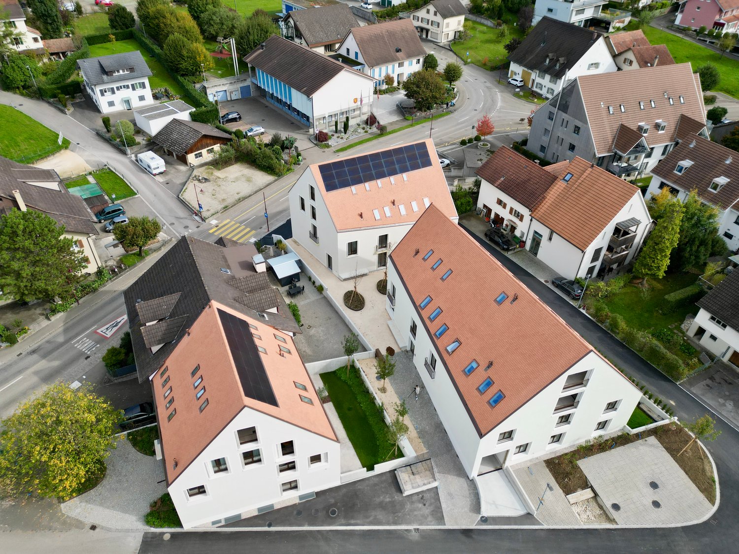 91m² commercial, photo 2 of 2