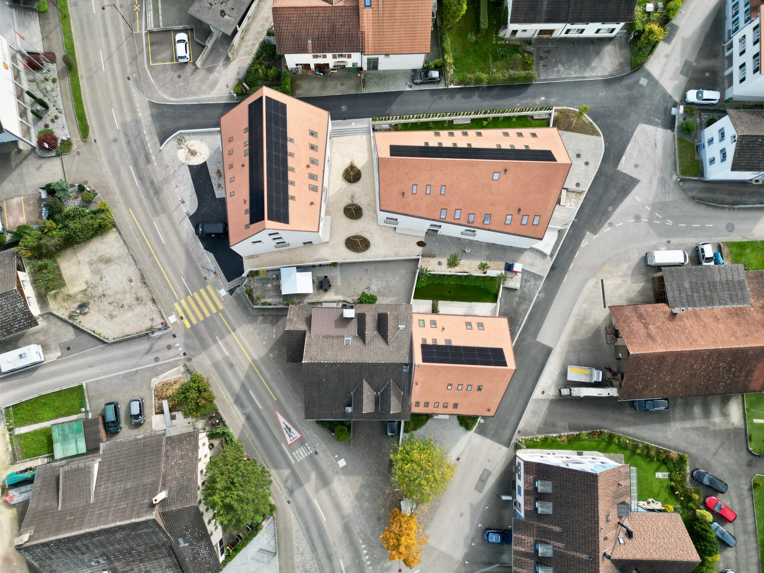 91m² commercial, photo 1 of 2