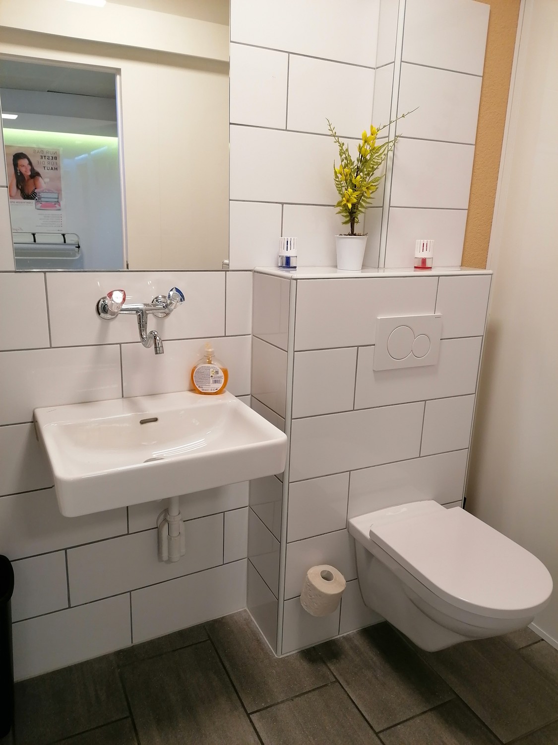 Commercial, Foto 5 von 5