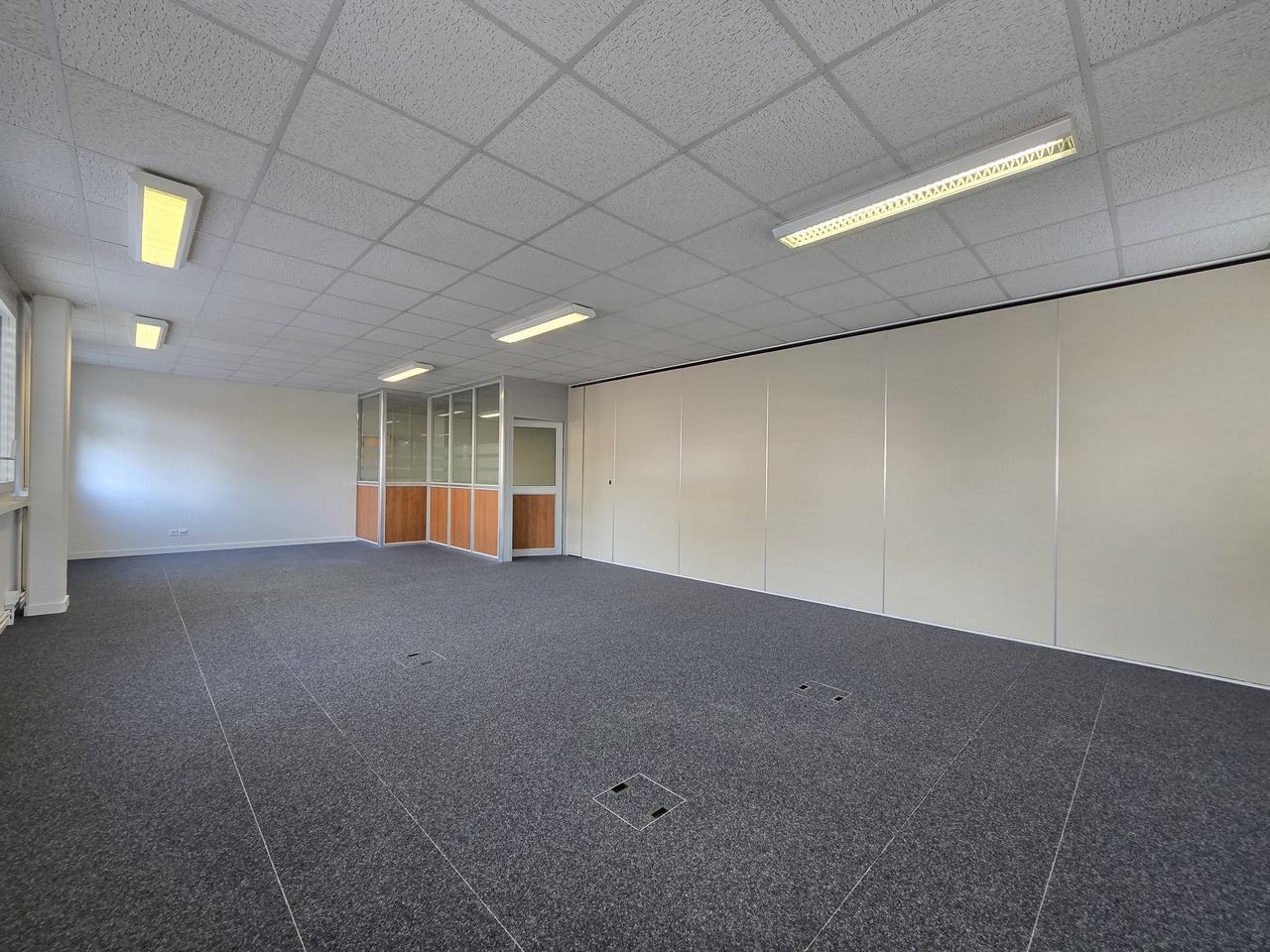 156m² Büro