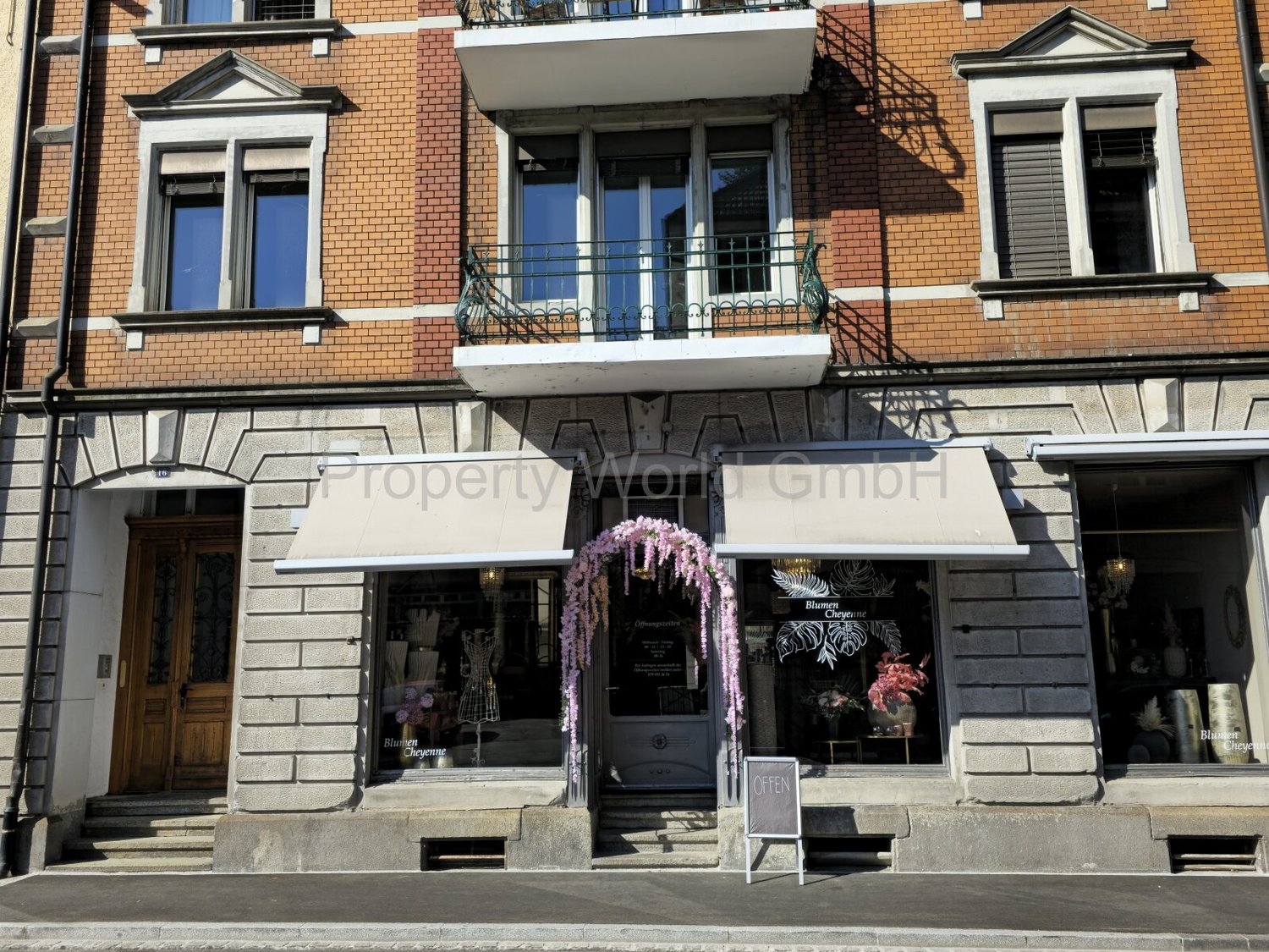 Commerciale