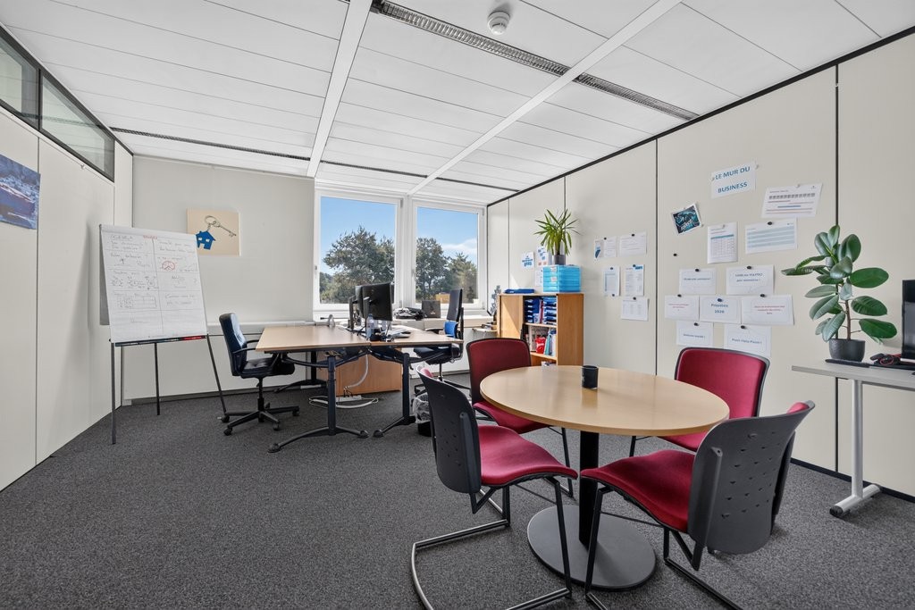 352m² Büro