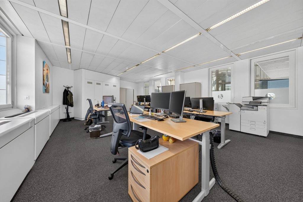 352m² Büro