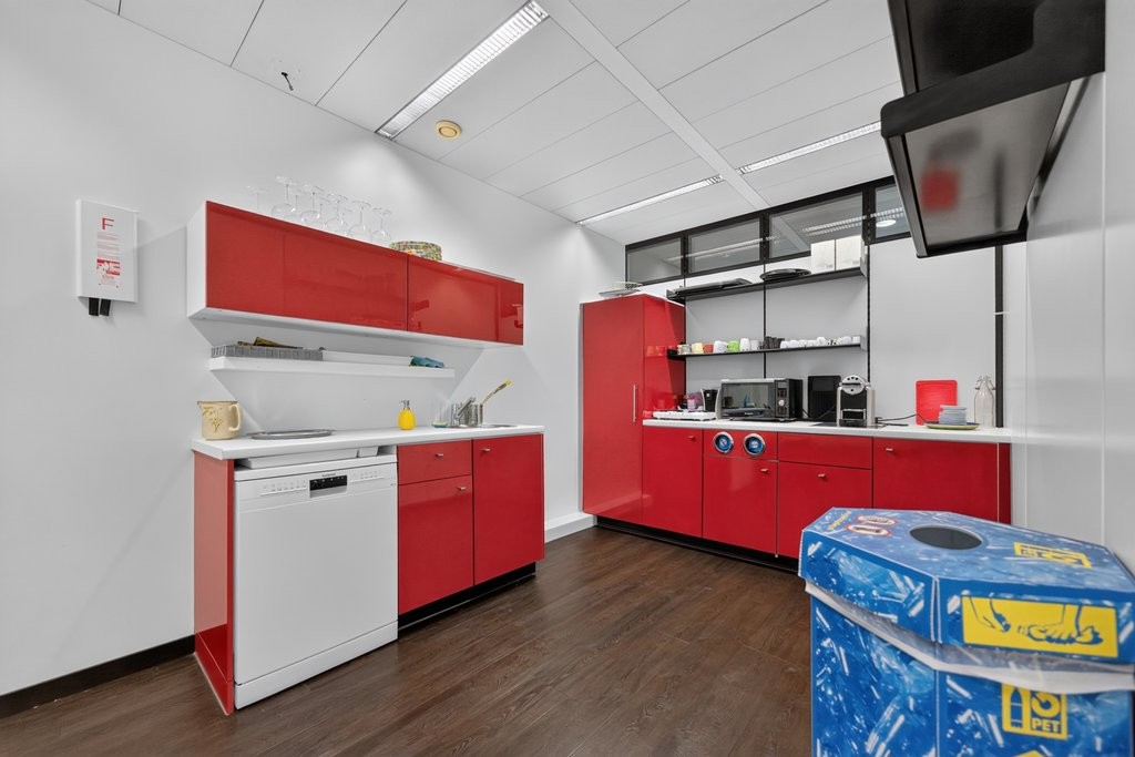 352m² Büro