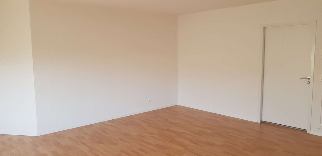 35m² office