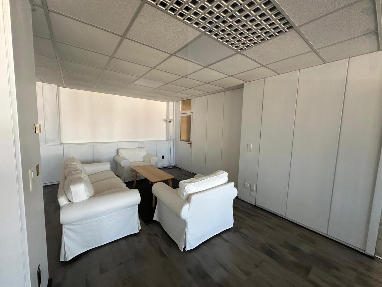 950m² Büro