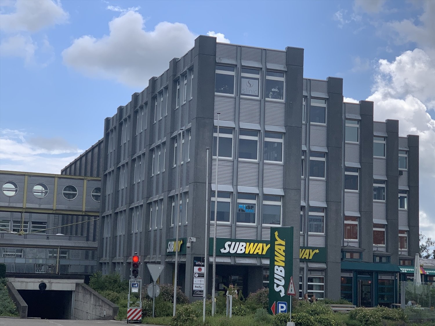 18m² office